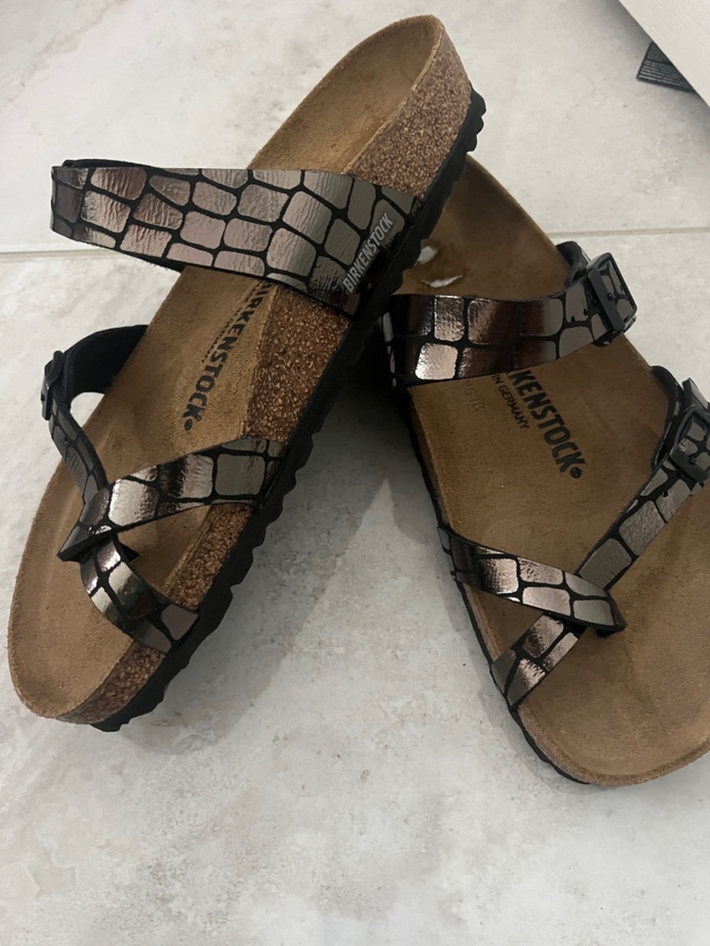 Birkenstock Metallic Bronze Croc-mayari Embossed Strappy Sandals brand new